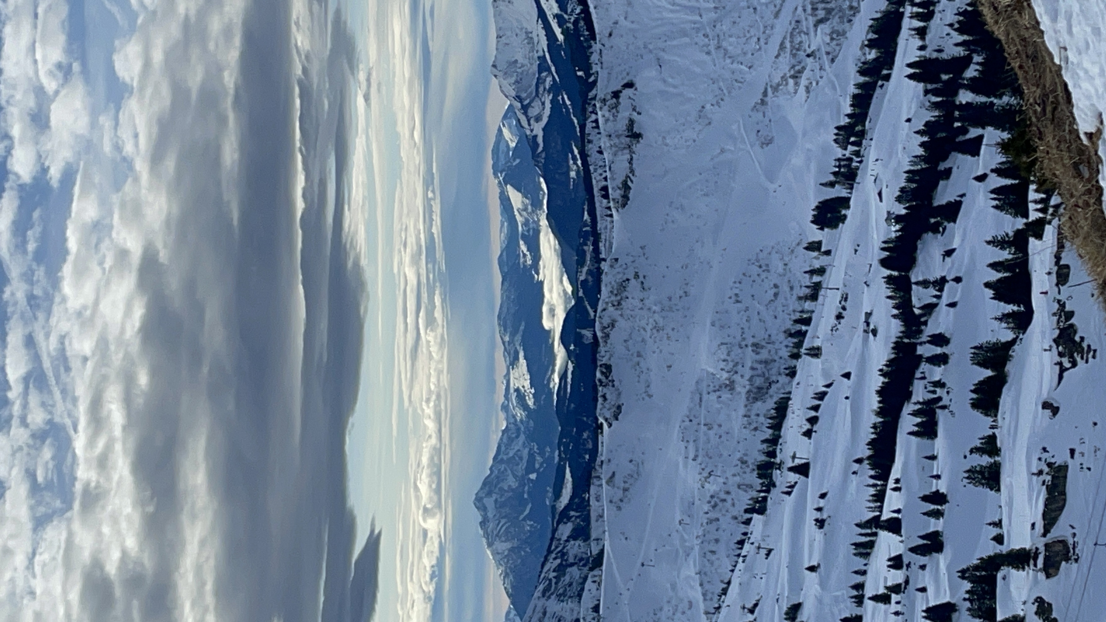 Nouha ZAHIRI’s Everest Base Camp Challenge!