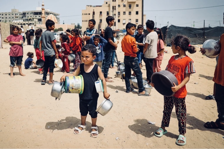 Bringing Hope: The Children of Palestine